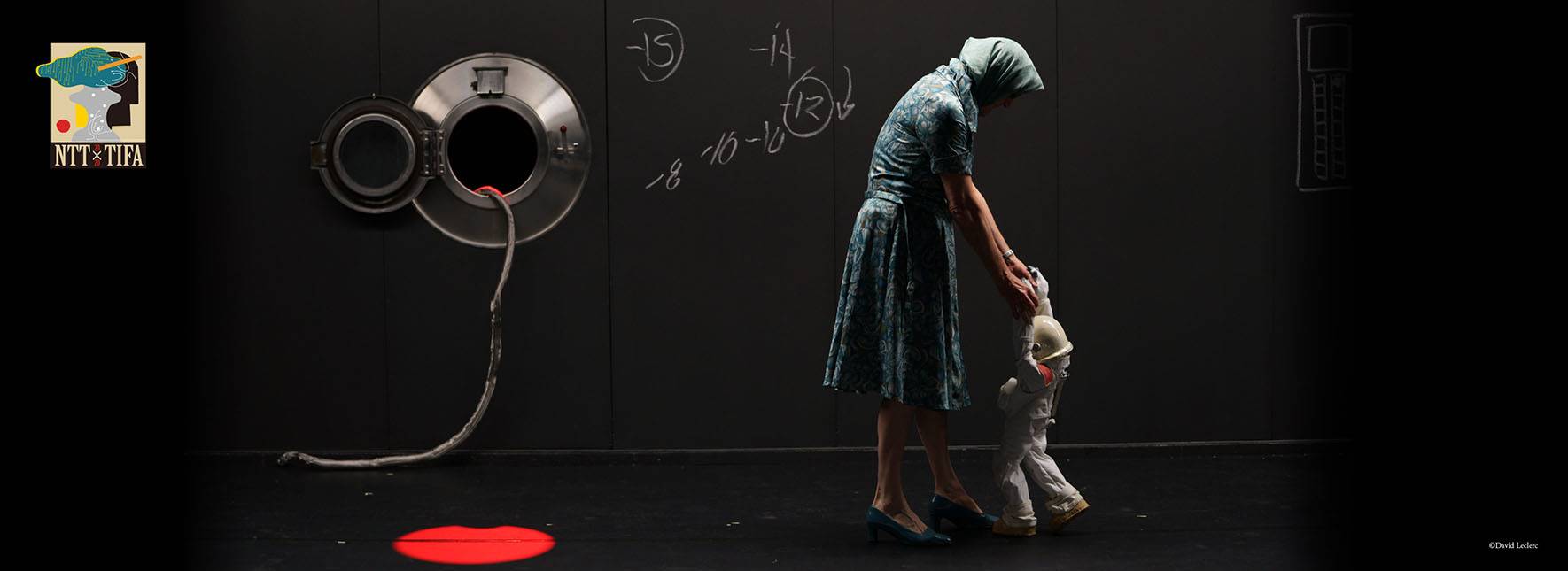 【取消演出公告】2020 NTT-TIFA 羅伯．勒帕吉╳機器神《在月球的彼端》