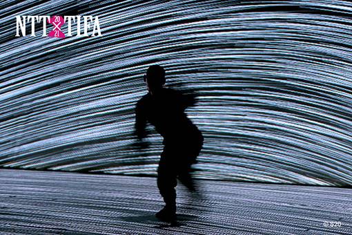 梅田宏明ダンス作品『Intensional Particle』&『Concurrent Sequence』