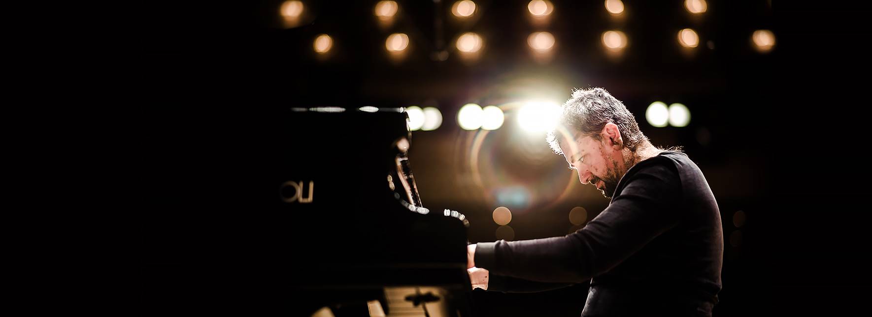 列夫席茲《巴赫鋼琴⾺拉松》