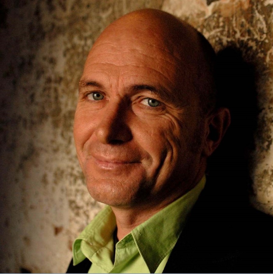 卡盧斯・帕德利薩(拉夫拉前衛劇團)