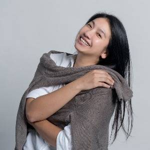 董怡芬（トン・イーフェン）