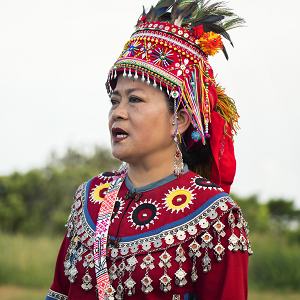 卓秋琴（Ivi Kalaya）