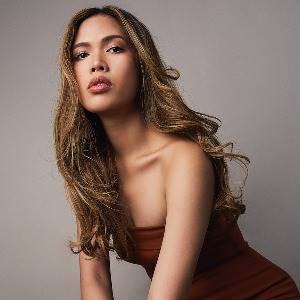 克莉絲汀・阿拉多 Christine Allado