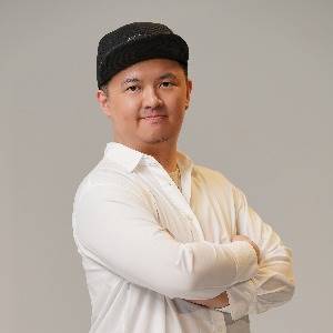 Robert KANG