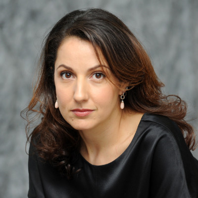 史蒂芬妮．弗斯特 Stéphanie Fuster