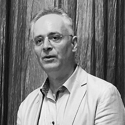 鋼琴／穆貝爾(Albert Mühlböck)