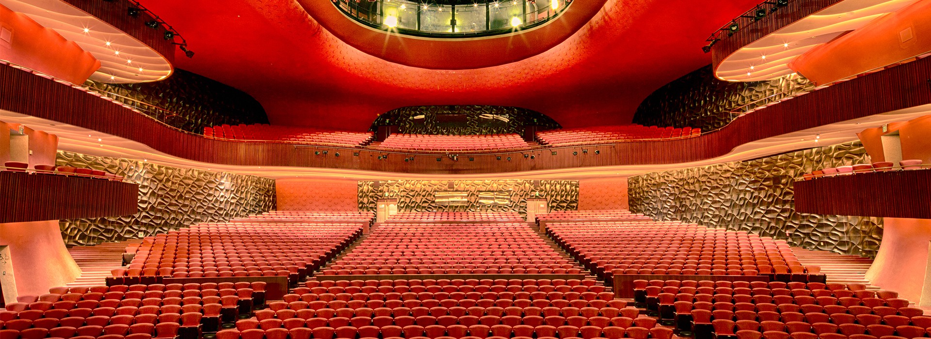 威爾第歌劇:《茶花女》G. Verdi: La Traviata 威爾第歌劇:《茶花女》G. Verdi: La Traviata