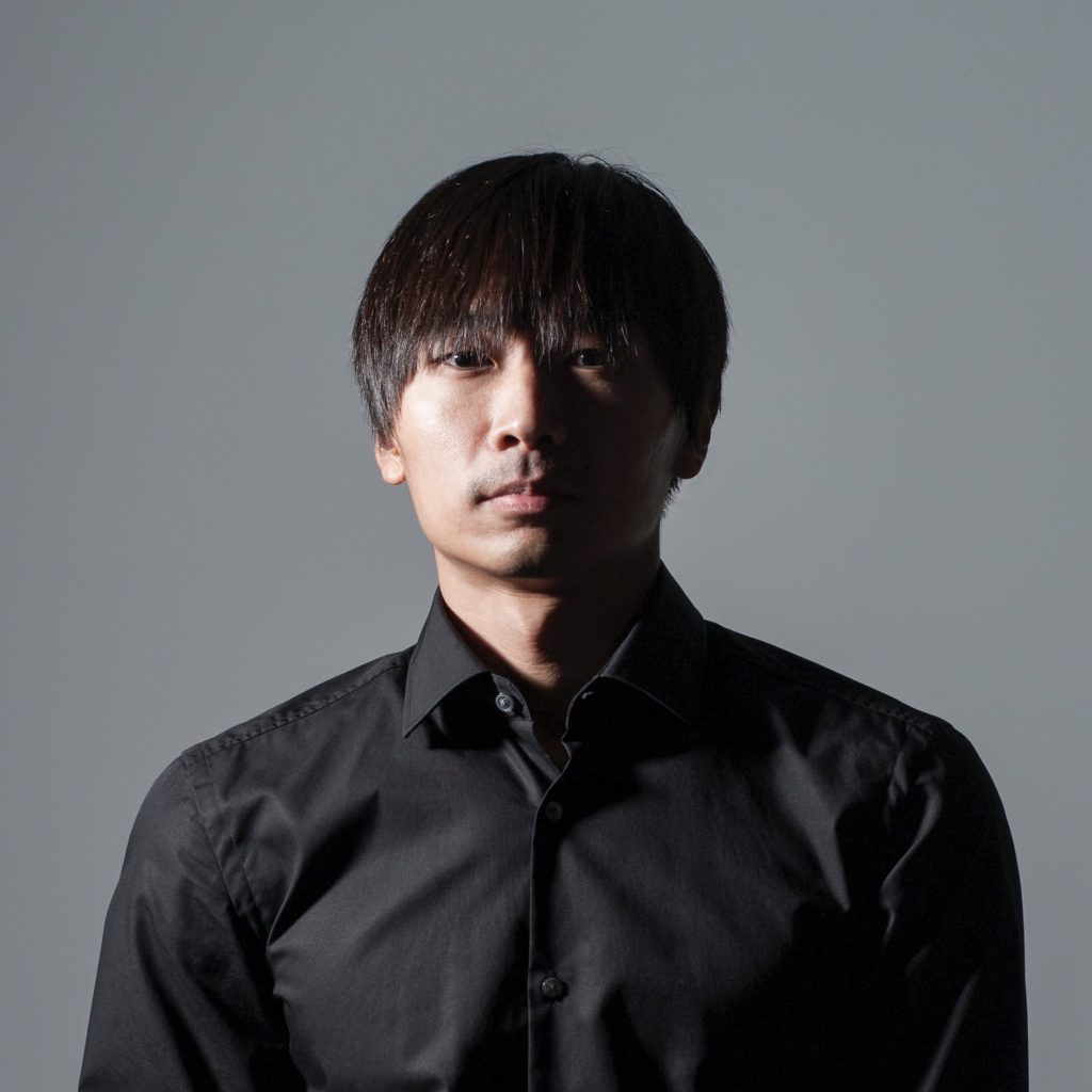 HUANG Yi, Artistic Director and Choreographer