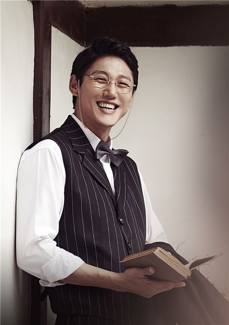 梁勝悧 YANG SEUNG LEE 양승리