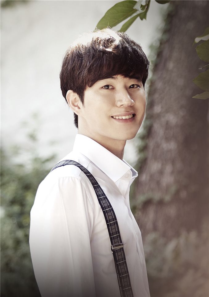 文太裕 MOON TAE YU 문태유