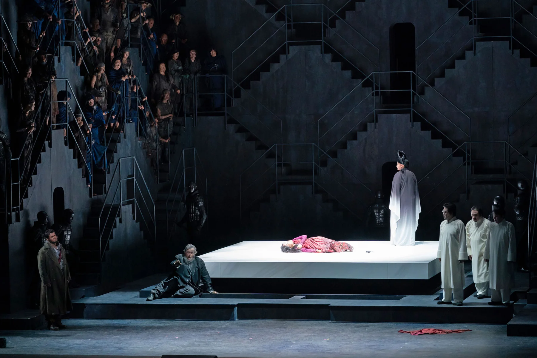 東京新國立劇場《奧菲歐和尤麗蒂切》